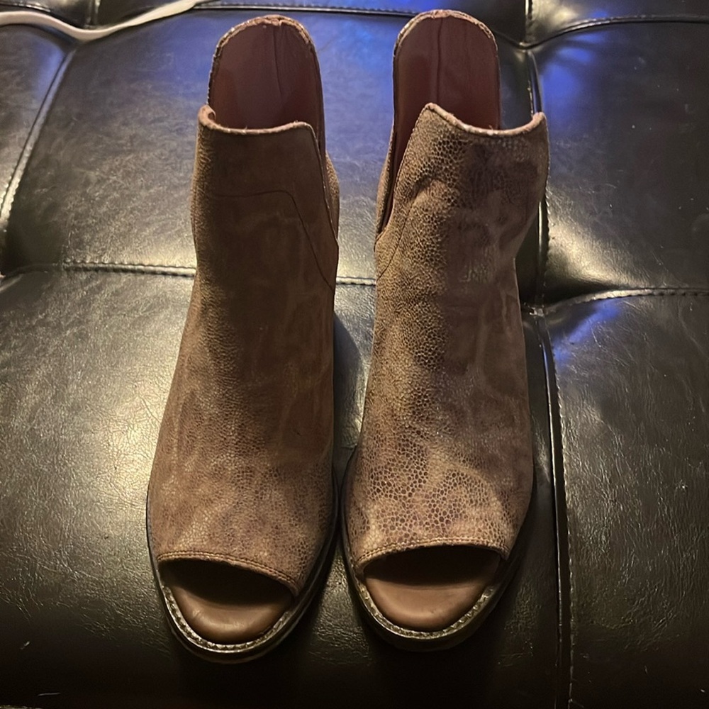 Miss Macie Boots Faith Collection - Girl Hush